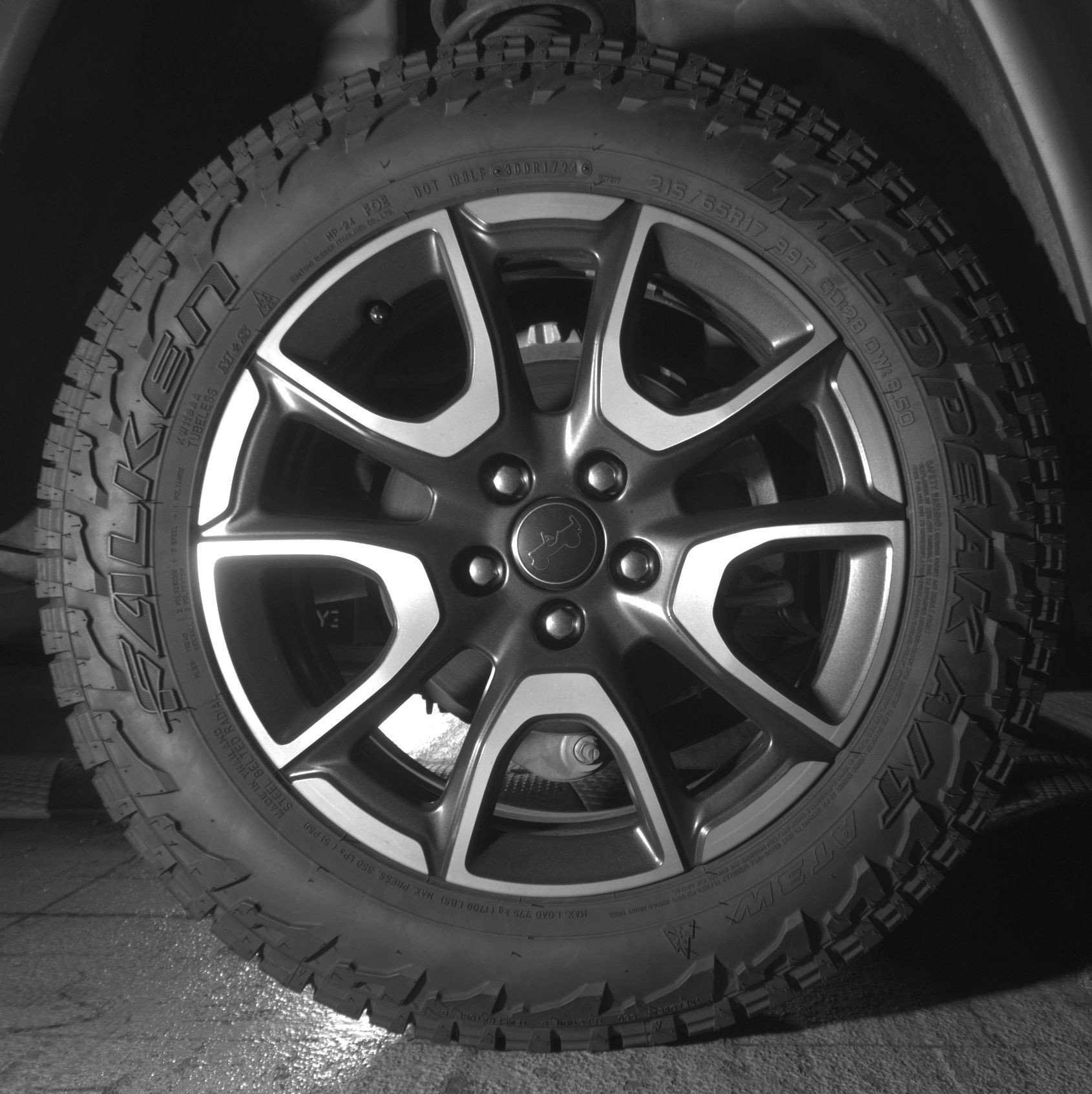Used 2025 Jeep Compass Trailhawk AWD/4WD image 15