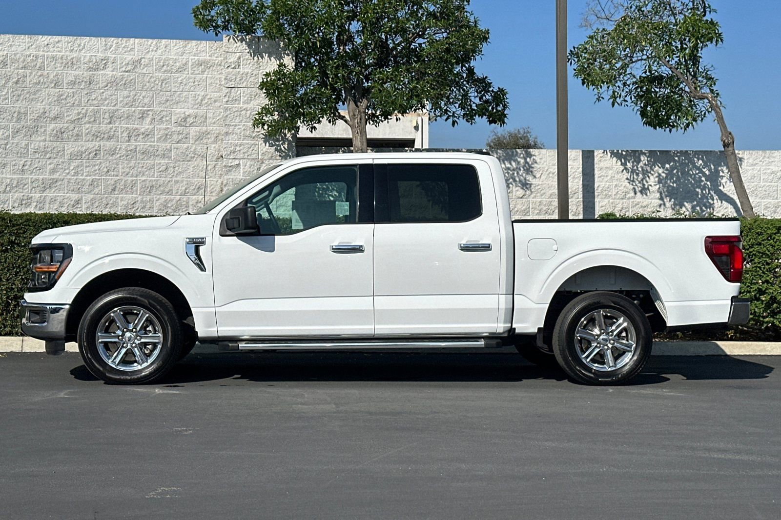 Used 2025 Ford F150 XLT w/ Equipment Group 301A Standard image 7