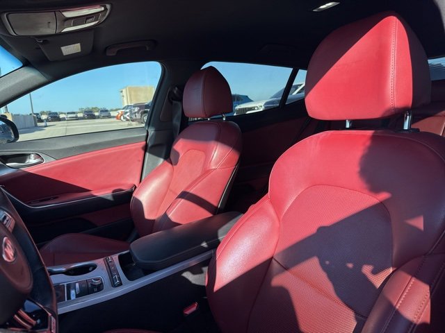 Used 2021 Kia Stinger GT image 13