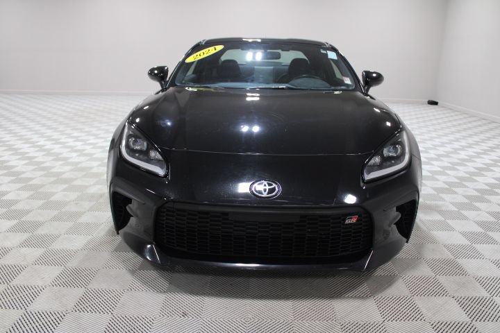 Used 2024 Toyota GR86 Premium RWD image 5