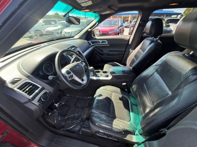 Used 2013 Ford Explorer XLT AWD/4WD image 5