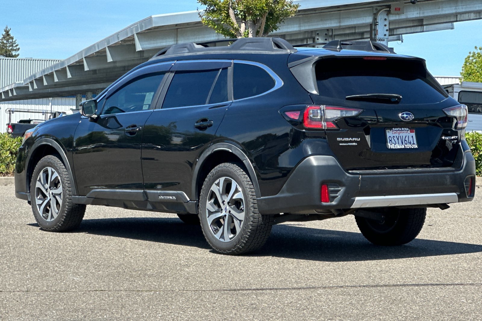 Used 2021 Subaru Outback Limited XT image 6