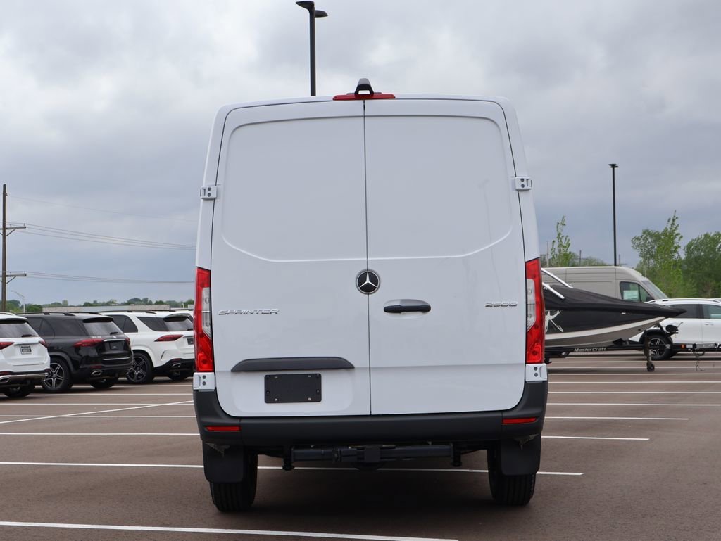 New 2026 Mercedes-Benz Sprinter 144 Cargo image 6