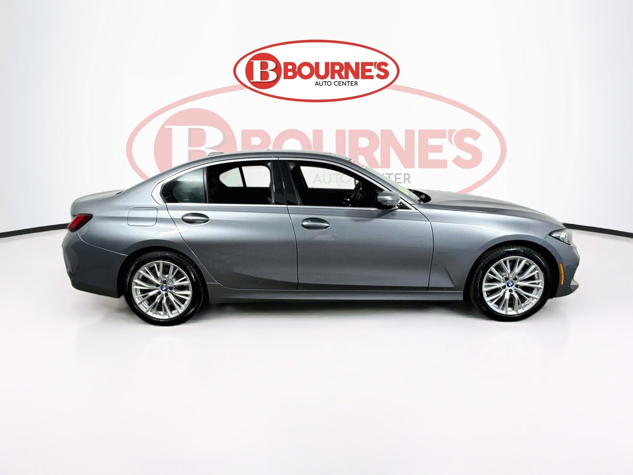 Used 2024 BMW 330e xDrive w/ Premium Package AWD/4WD image 11