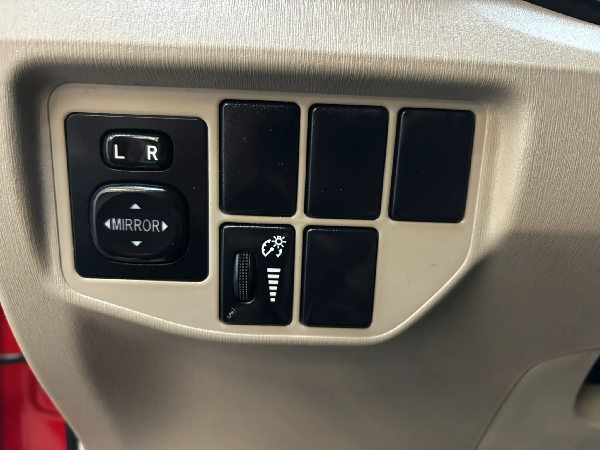 Used 2014 Toyota Prius Four FWD image 13