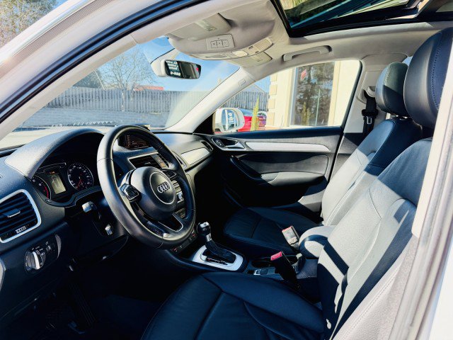 Used 2016 Audi Q3 2.0T Premium Plus image 5