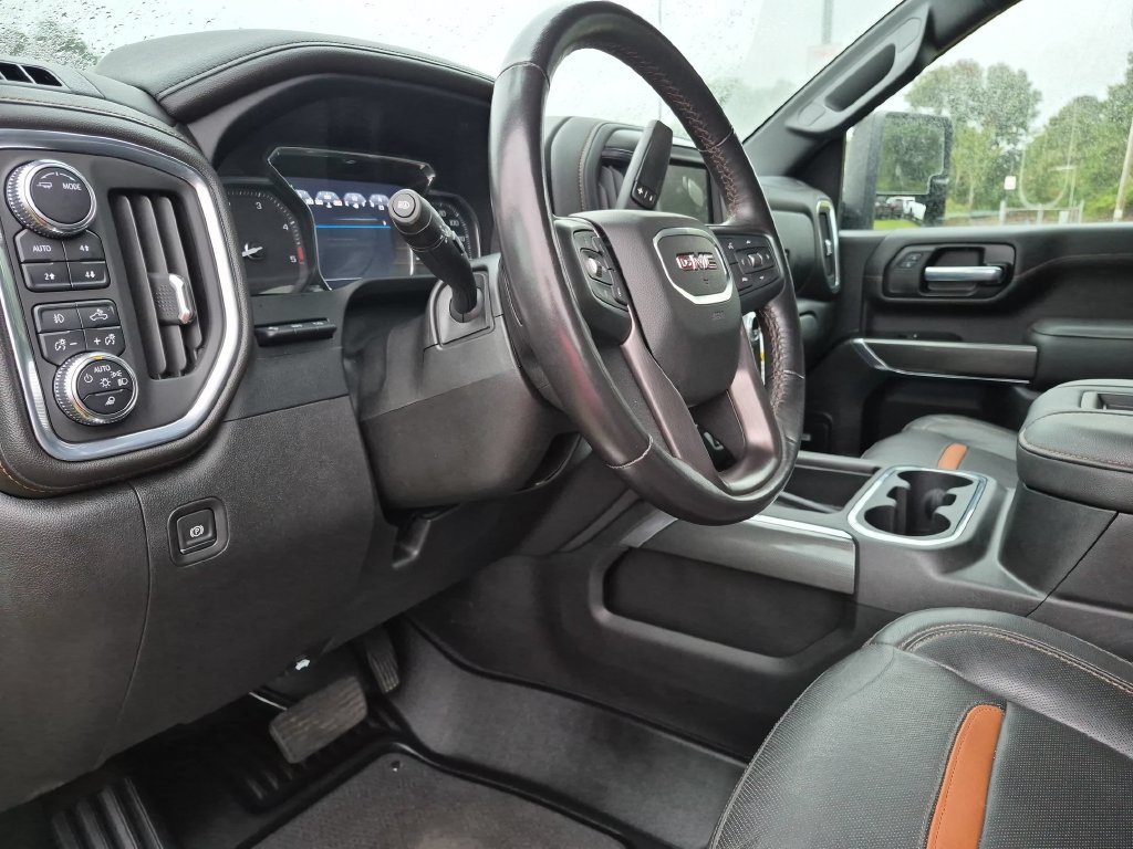 Used 2022 GMC Sierra 2500 AT4 w/ AT4 Premium Plus Package AWD/4WD image 14