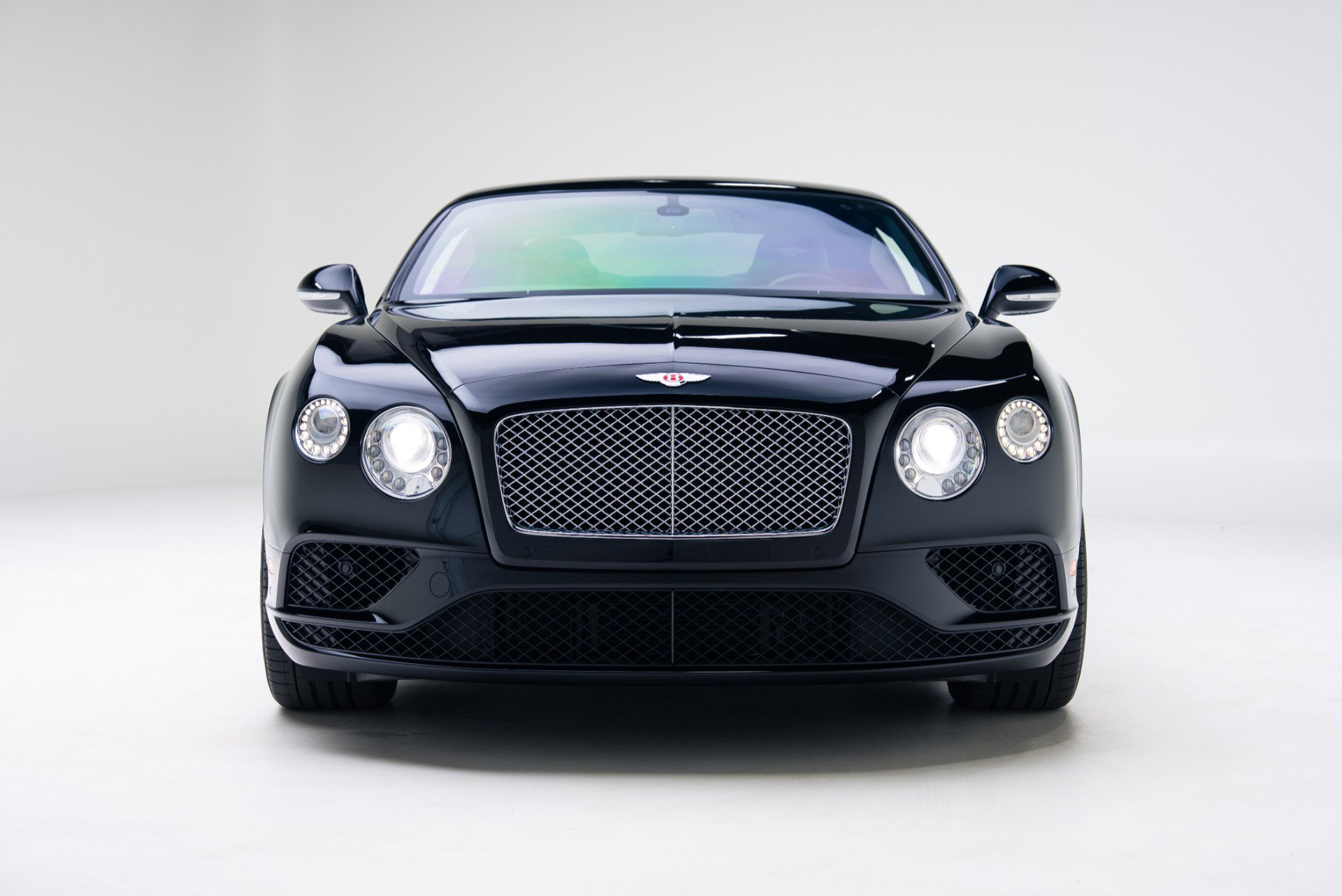 Used 2017 Bentley Continental GT image 4