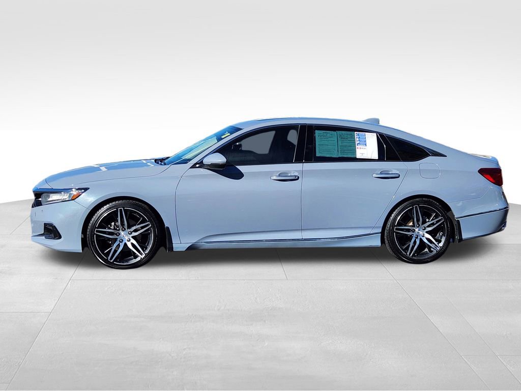 Used 2021 Honda Accord Touring image 2