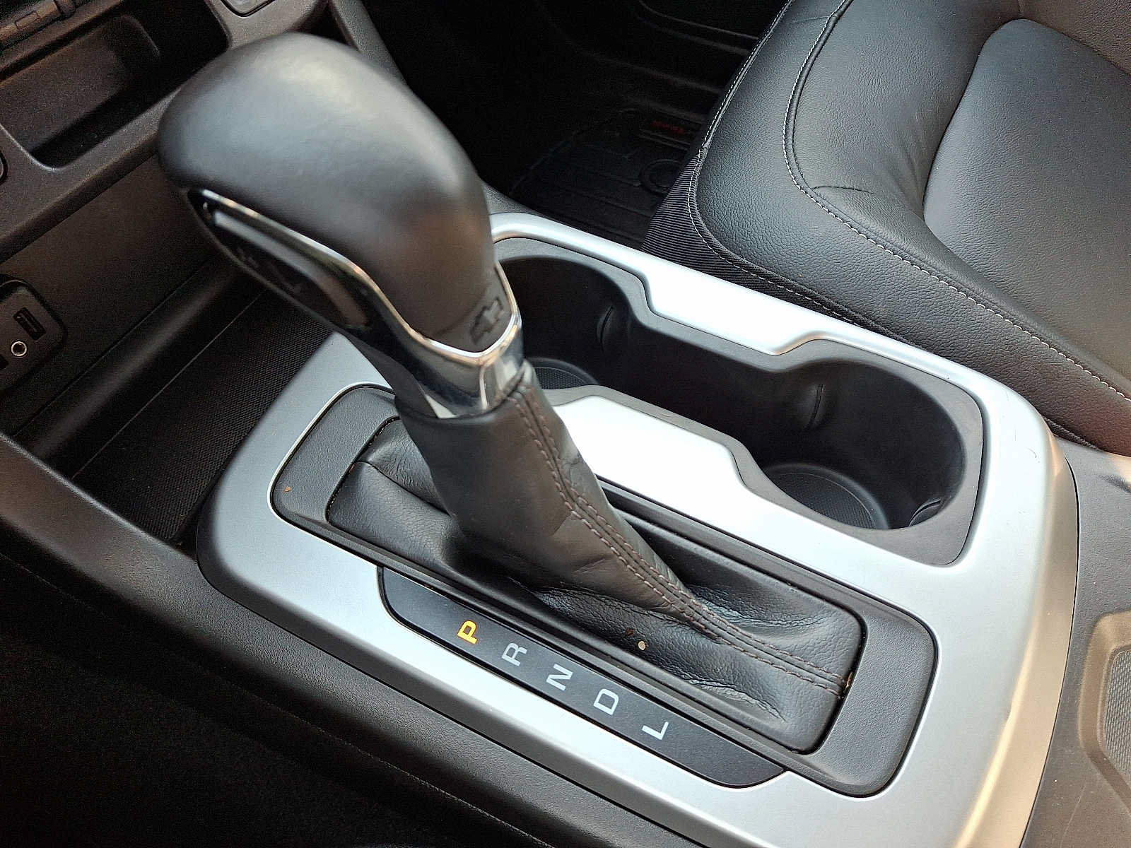 Used 2022 Chevrolet Colorado ZR2 AWD/4WD image 14
