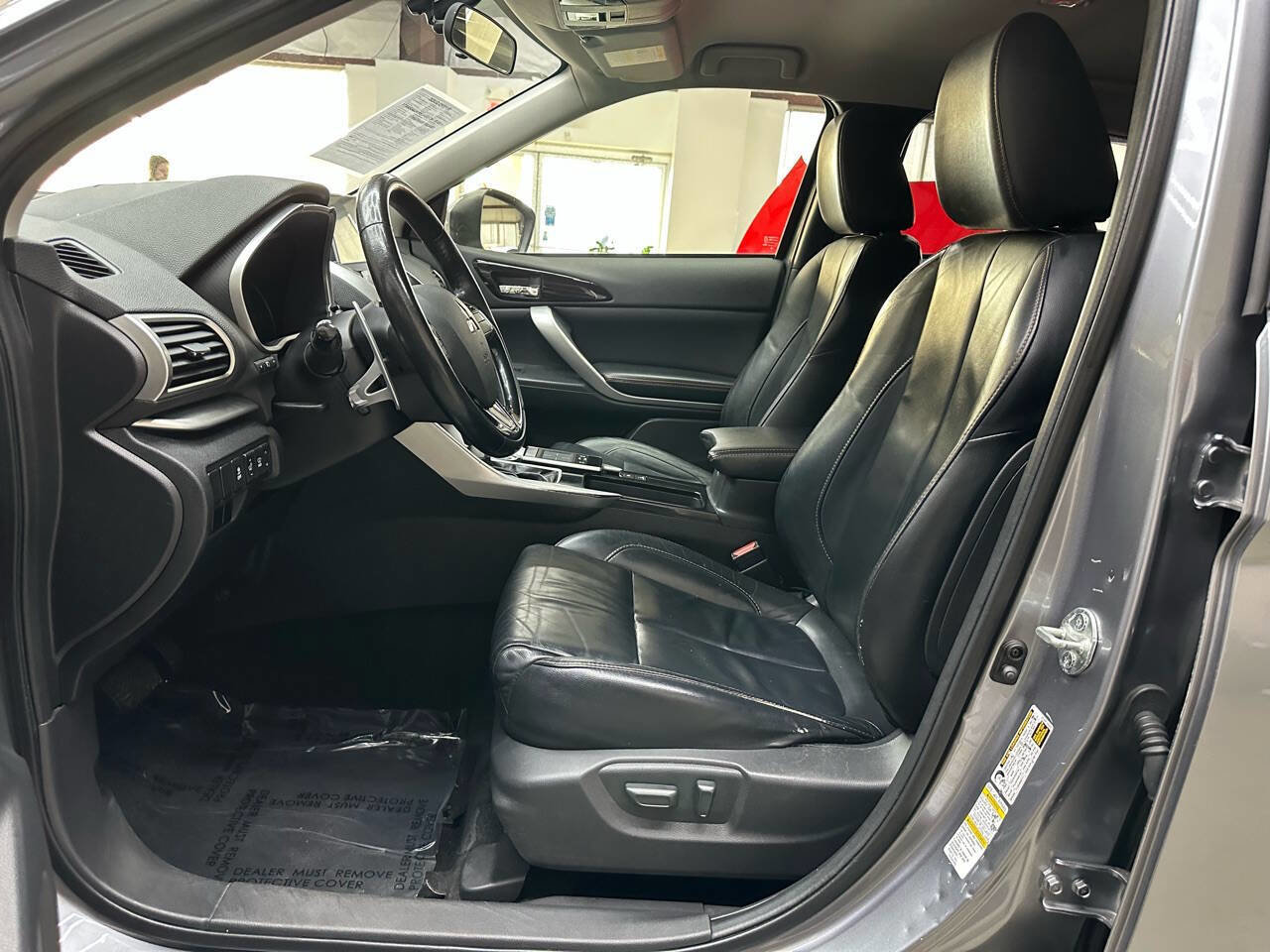 Used 2018 Mitsubishi Eclipse Cross SEL image 11