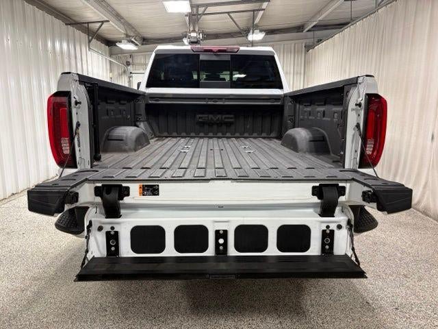 Used 2023 GMC Sierra 2500 SLT w/ SLT Premium Package AWD/4WD image 28
