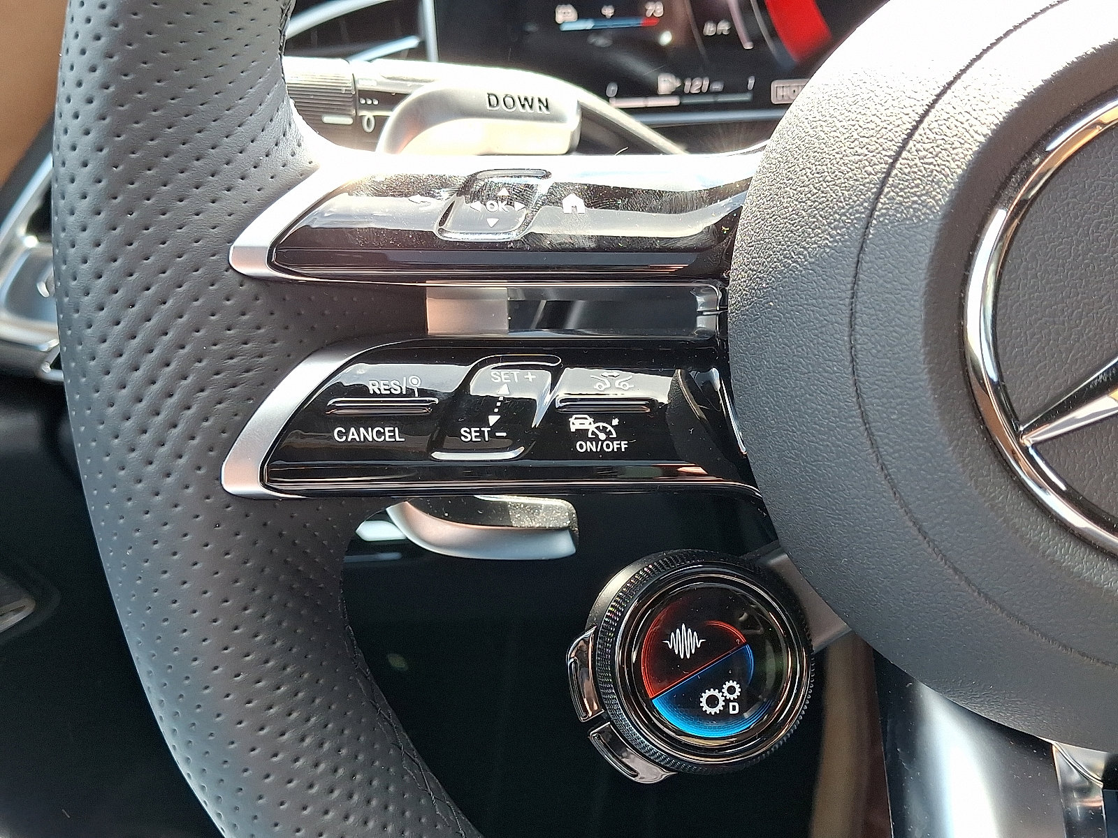 Certified 2026 Mercedes-Benz E 53 AMG e 4MATIC Sedan image 22