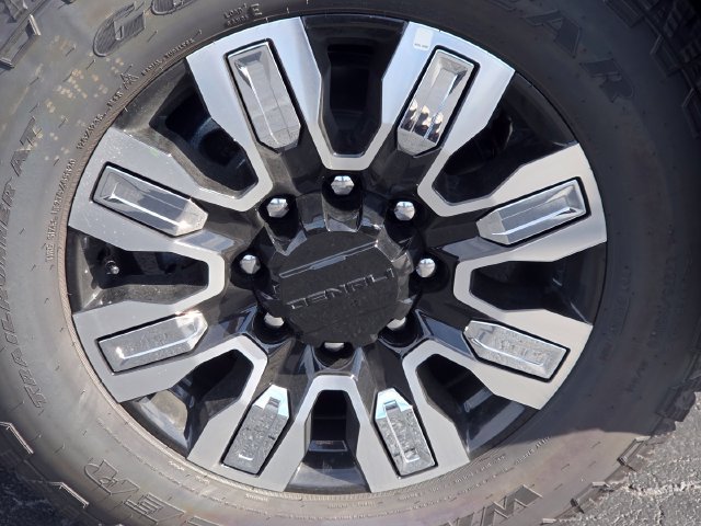 New 2026 GMC Sierra 2500 Denali w/ Max Trailering Package AWD/4WD image 12