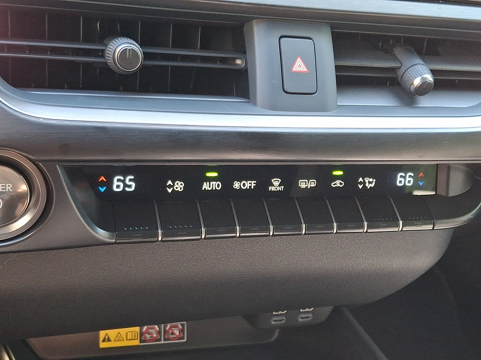 Used 2025 Lexus UX 300h AWD w/ Accessory Package (Z2) image 16