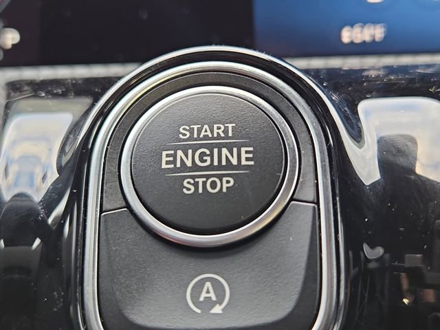 Used 2025 Mercedes-Benz CLA 250 4MATIC image 11