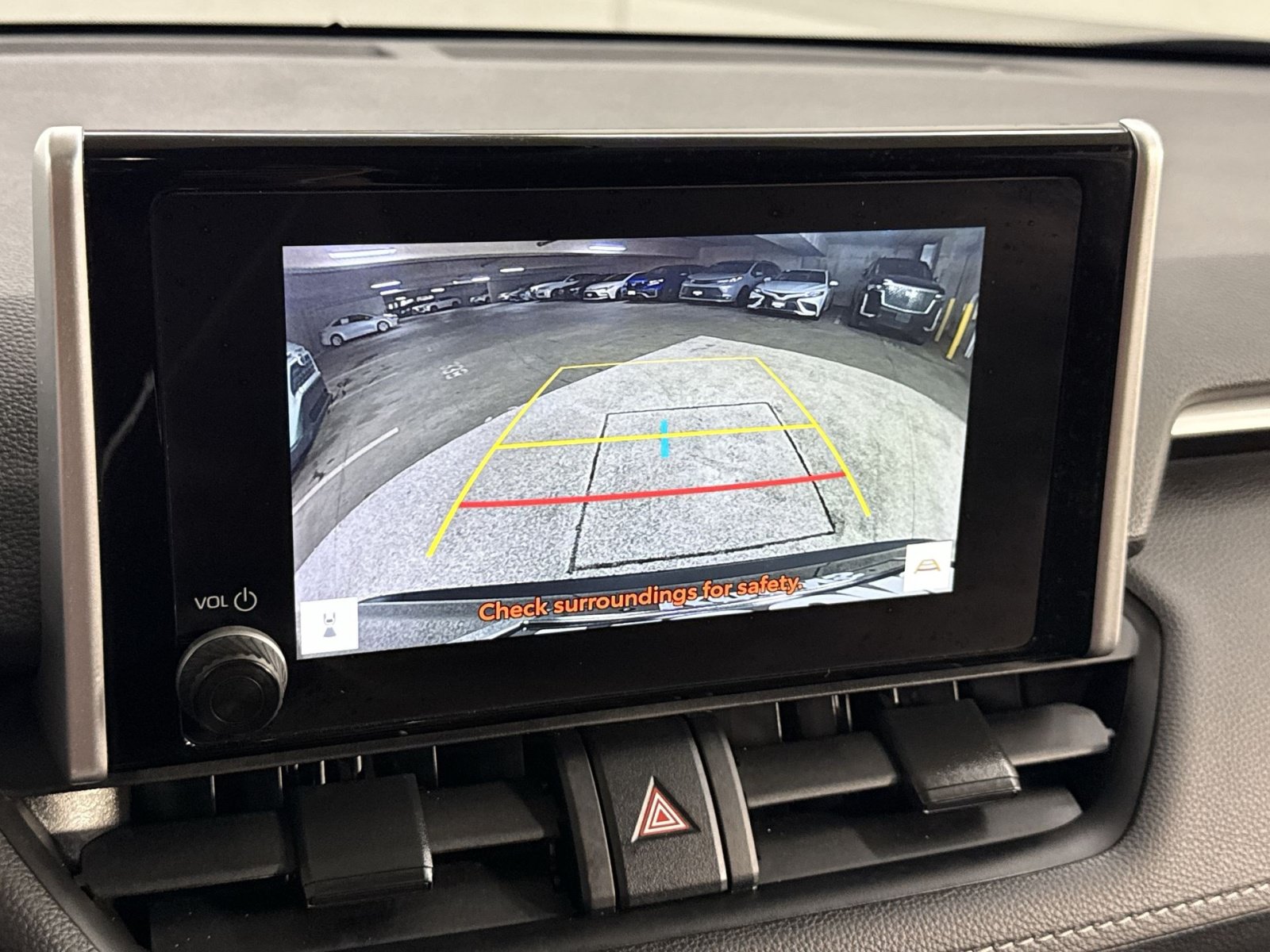 Used 2025 Toyota RAV4 XLE AWD/4WD image 31