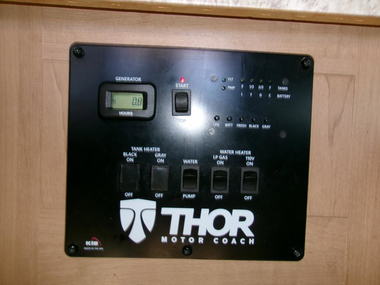 Used 2019 Chevrolet Express 4500 w/ RV Package RWD image 31