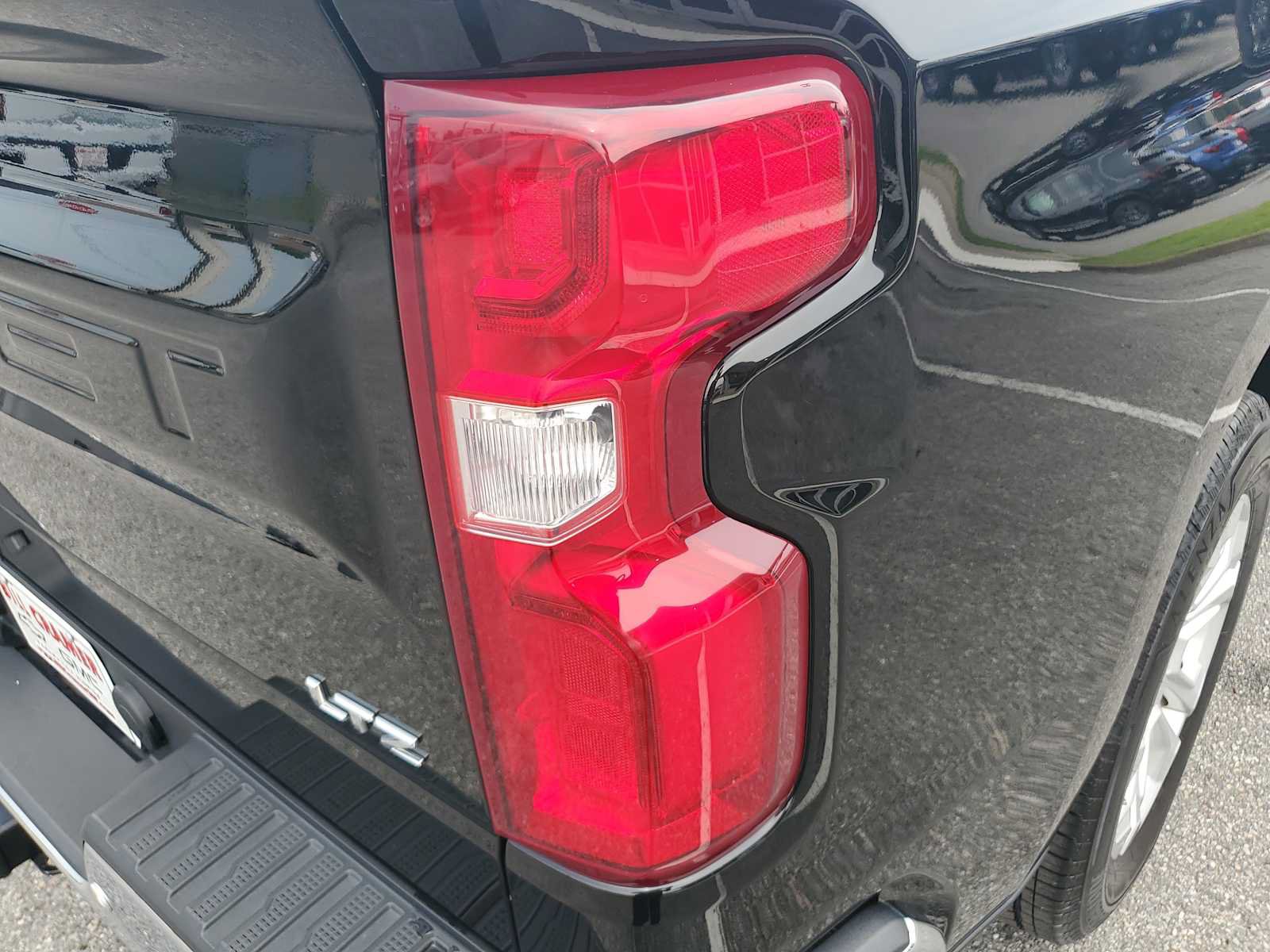 Used 2024 Chevrolet Silverado 1500 LTZ w/ LTZ Convenience Package II RWD image 14