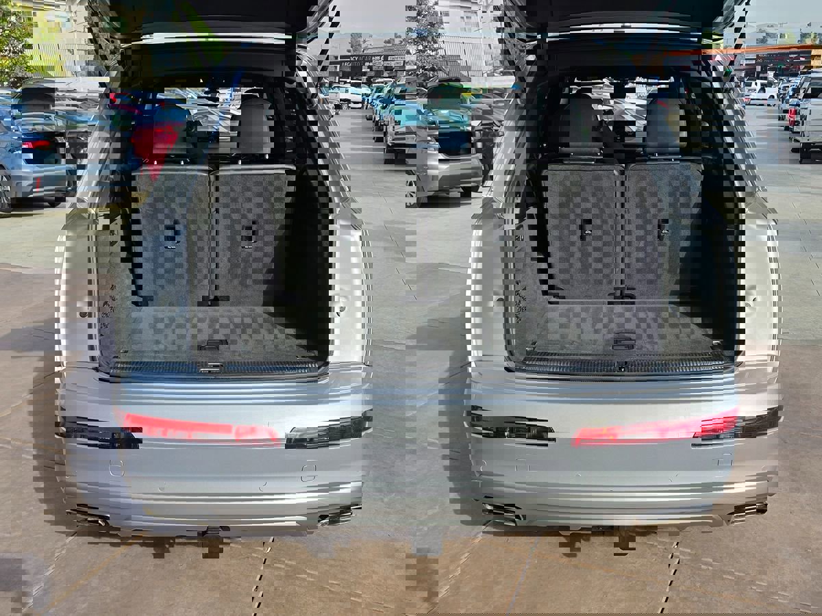 Used 2019 Audi Q7 3.0T Prestige w/ Prestige Package image 19