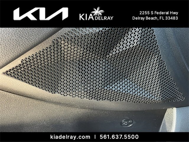 Used 2024 Kia Seltos EX image 17