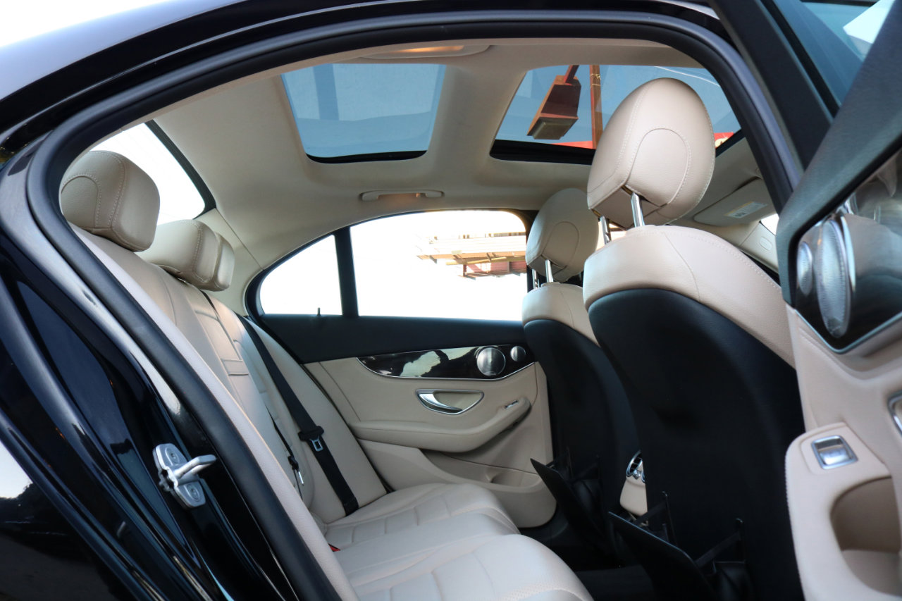 Used 2015 Mercedes-Benz C 300 4MATIC Sedan image 35