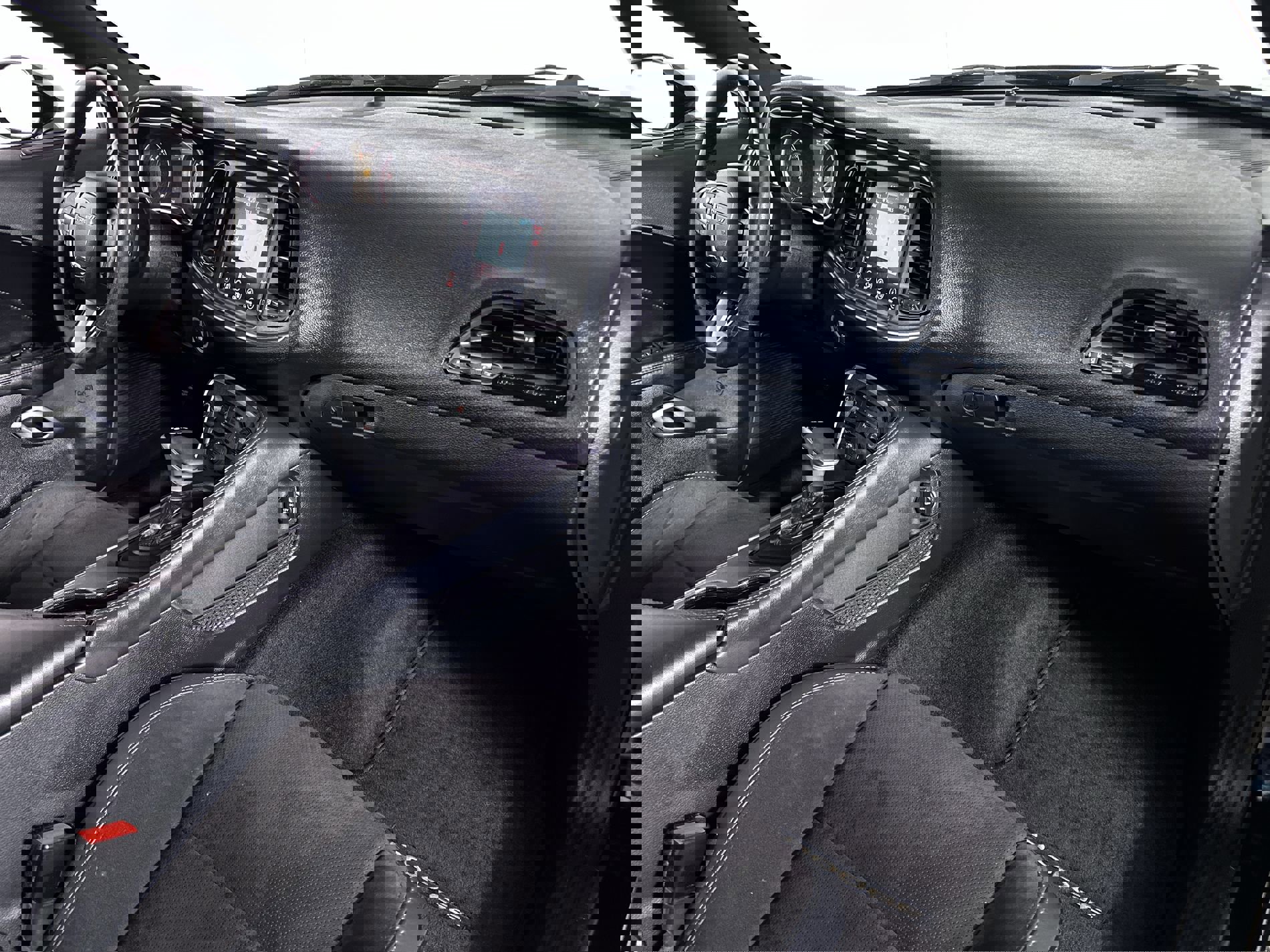 Used 2017 Dodge Challenger GT w/ Technology Group image 66