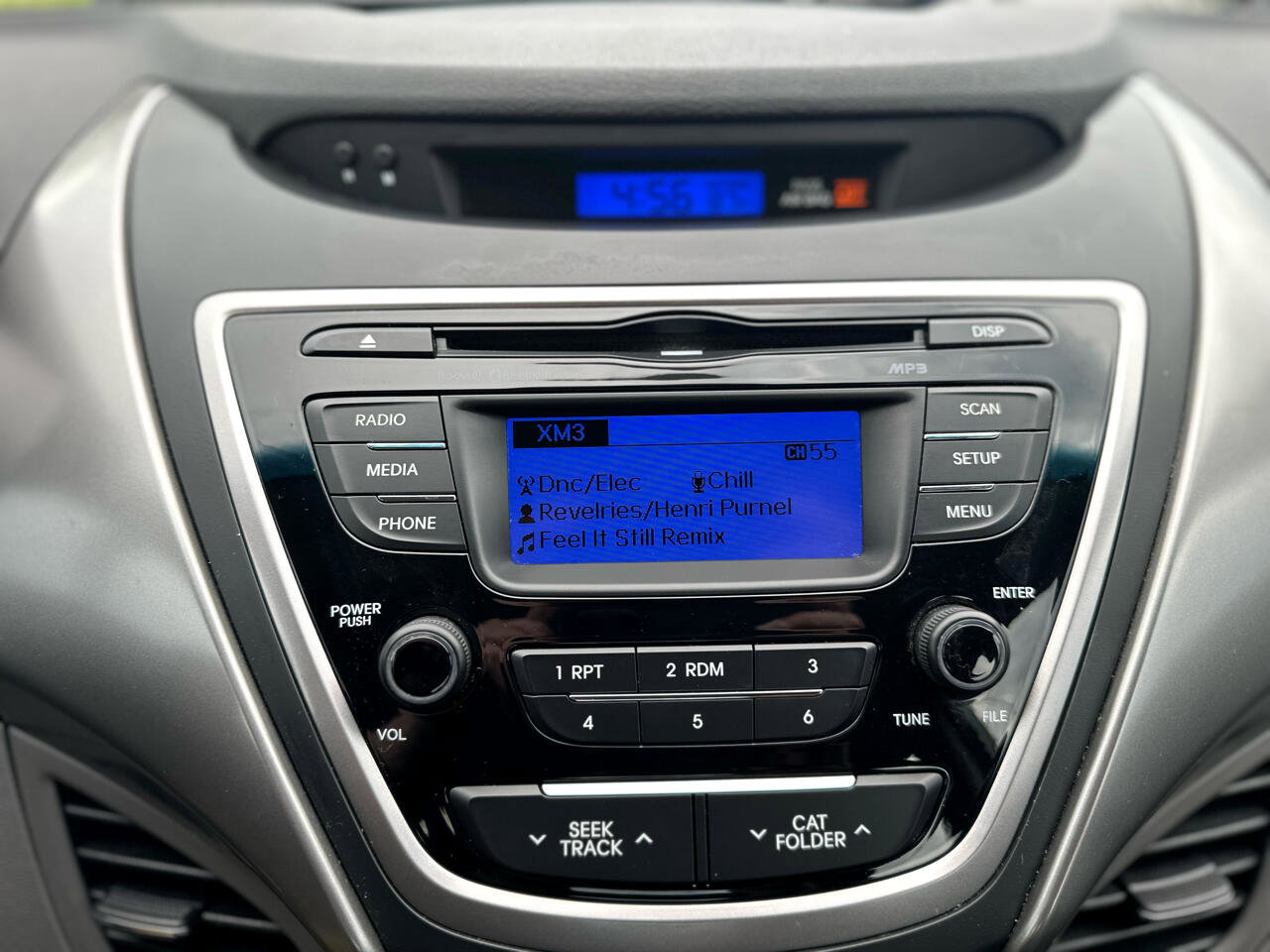 Used 2013 Hyundai Elantra GLS w/ Preferred Pkg image 23