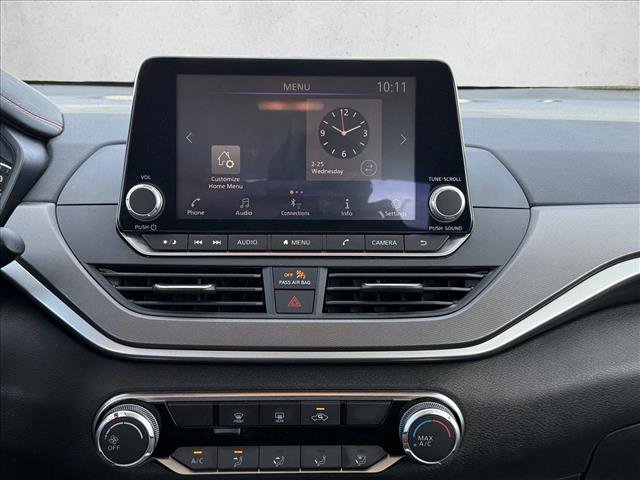 Used 2025 Nissan Altima 2.5 SR image 14