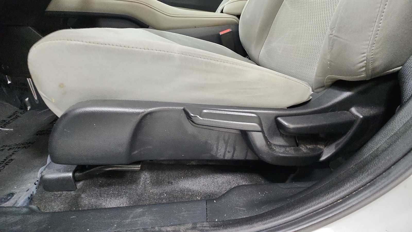 Used 2021 Honda HR-V EX image 14