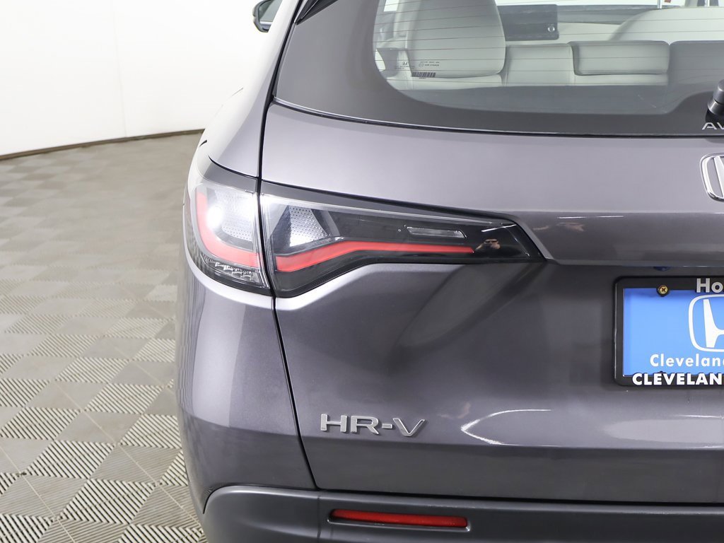 Used 2023 Honda HR-V LX image 12