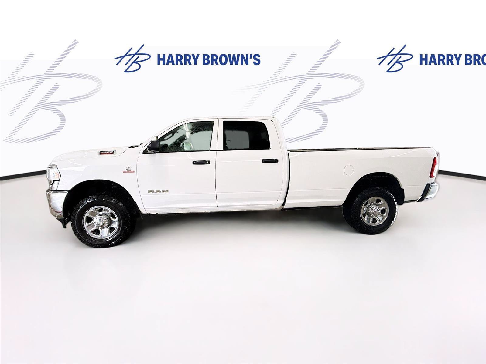 Used 2022 RAM 3500 Tradesman AWD/4WD image 8