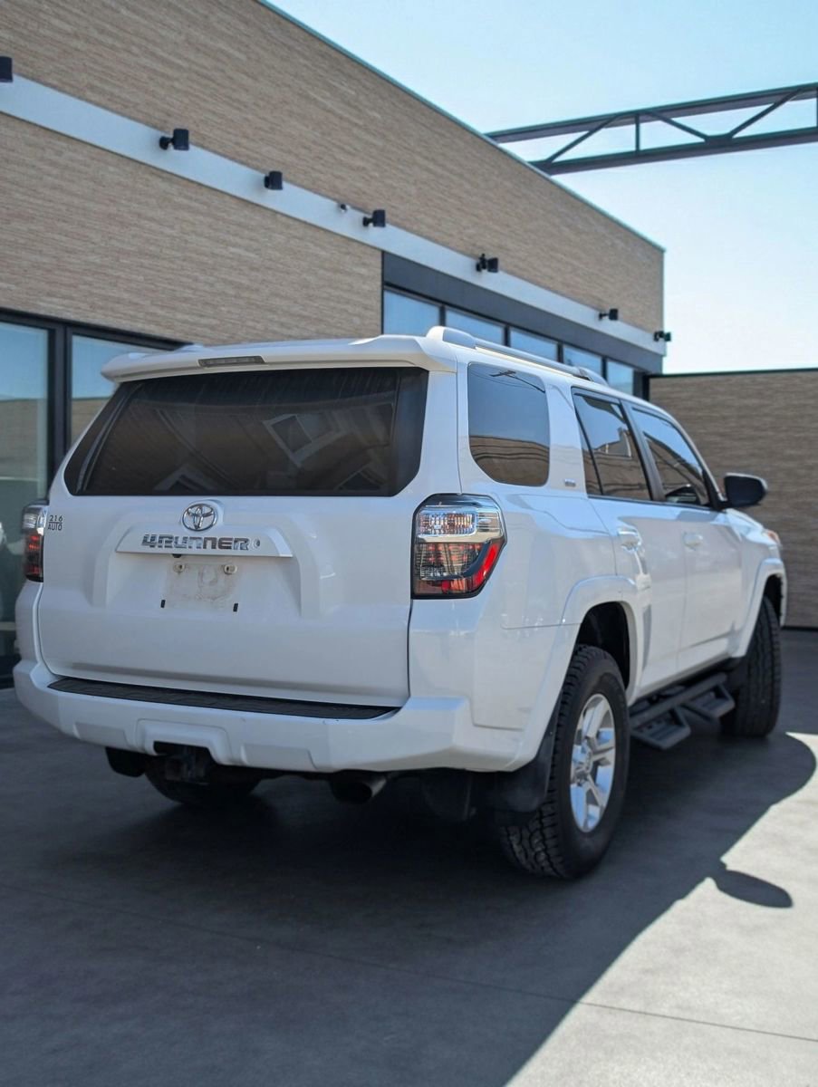 Used 2017 Toyota 4Runner SR5 image 4