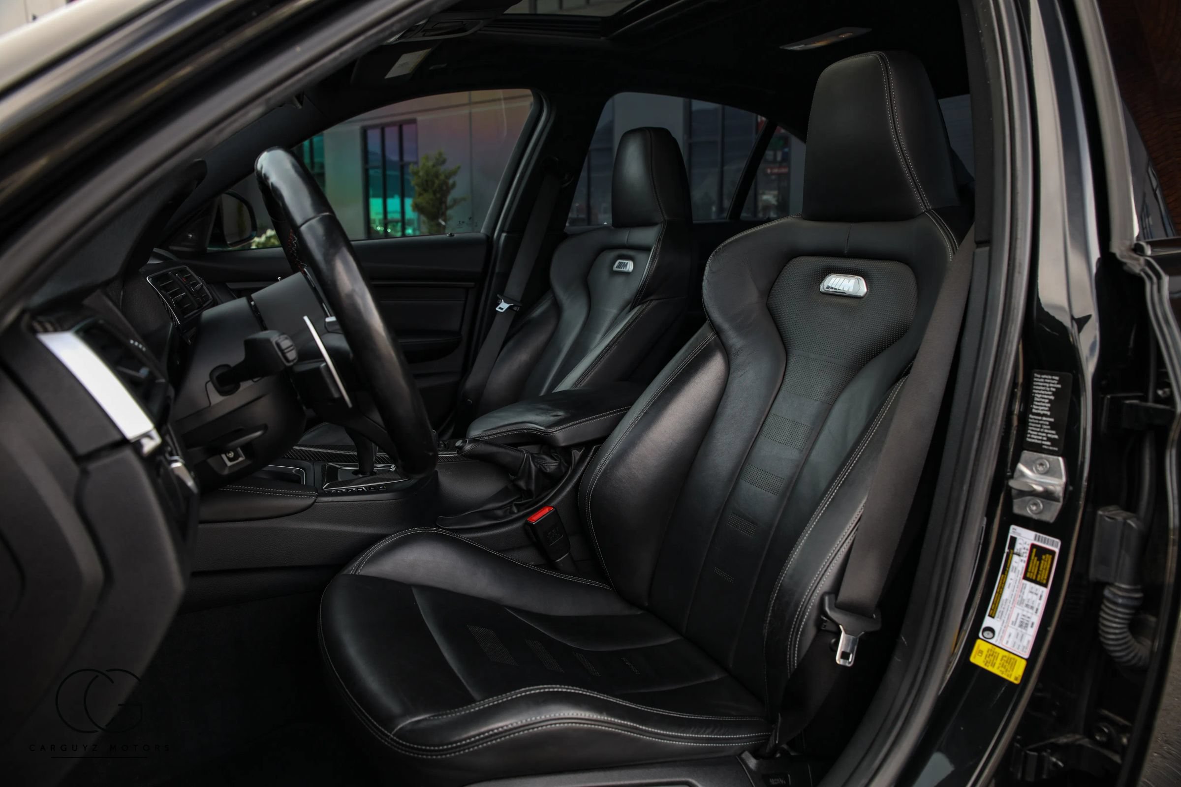 Used 2017 BMW M3 RWD image 25