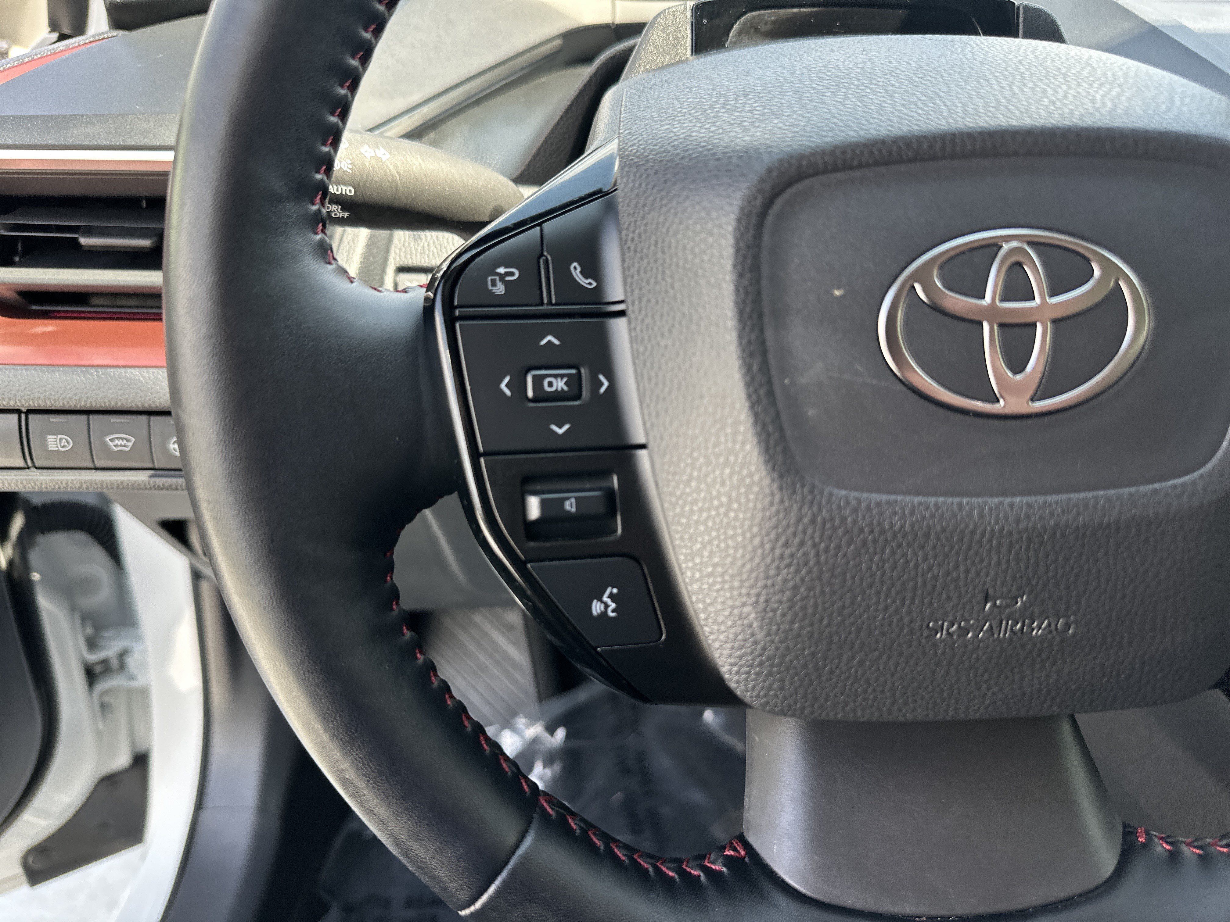 Certified 2023 Toyota Prius Prime FWD image 19