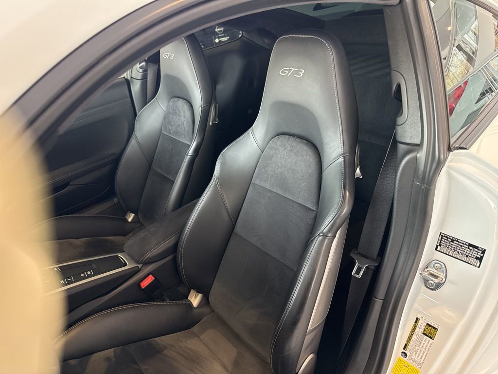 Used 2018 Porsche 911 GT3 image 28