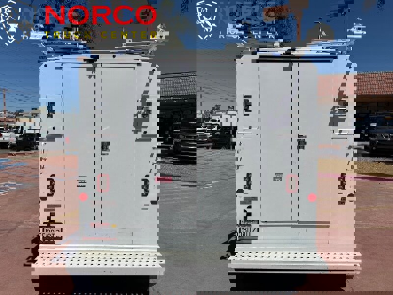 Used 2019 Ford Transit 350 138 w/ Interior Upgrade Package image 11