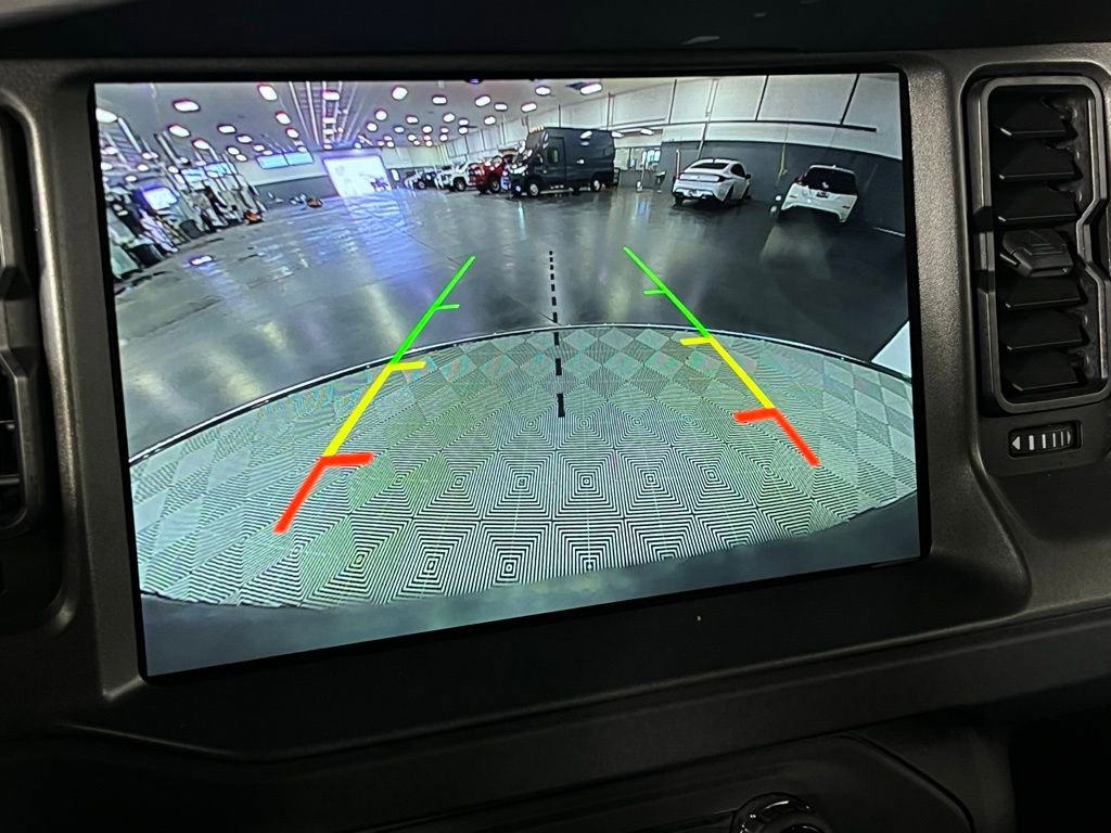 Used 2025 Ford Bronco Badlands image 20