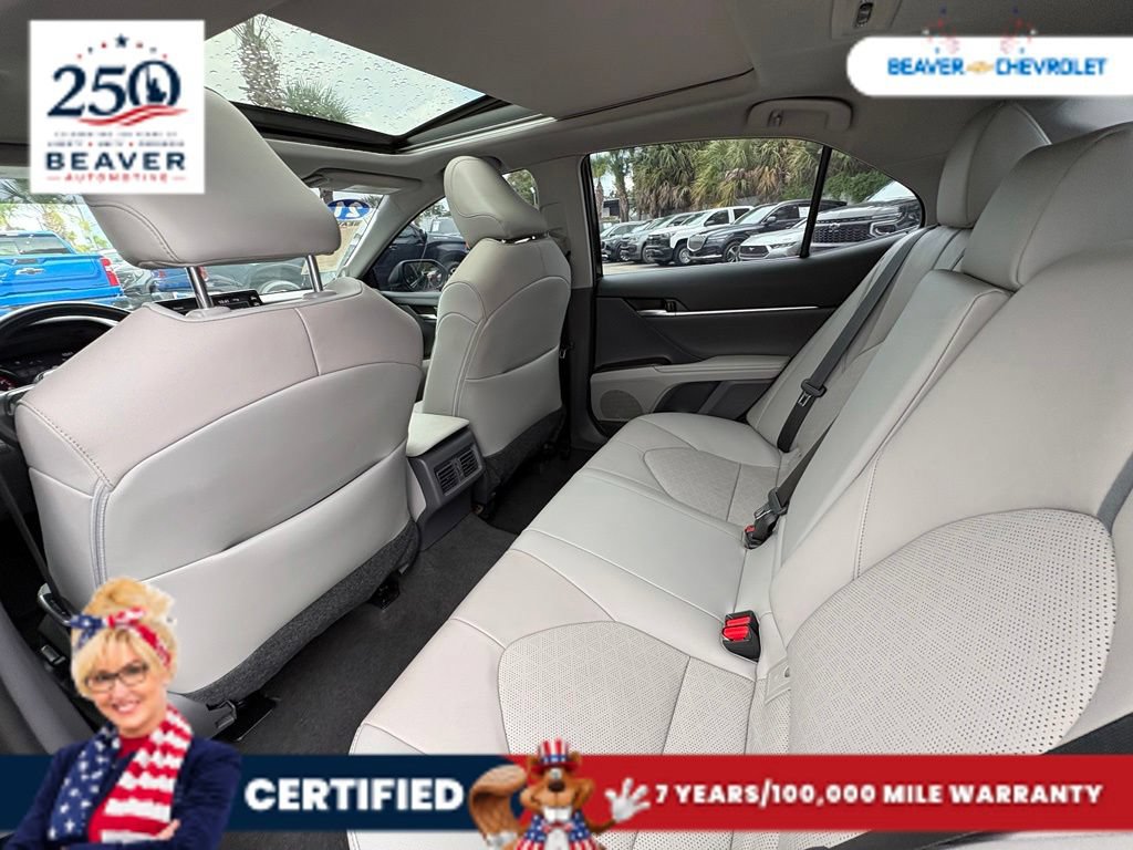 Used 2021 Toyota Camry XSE FWD image 15