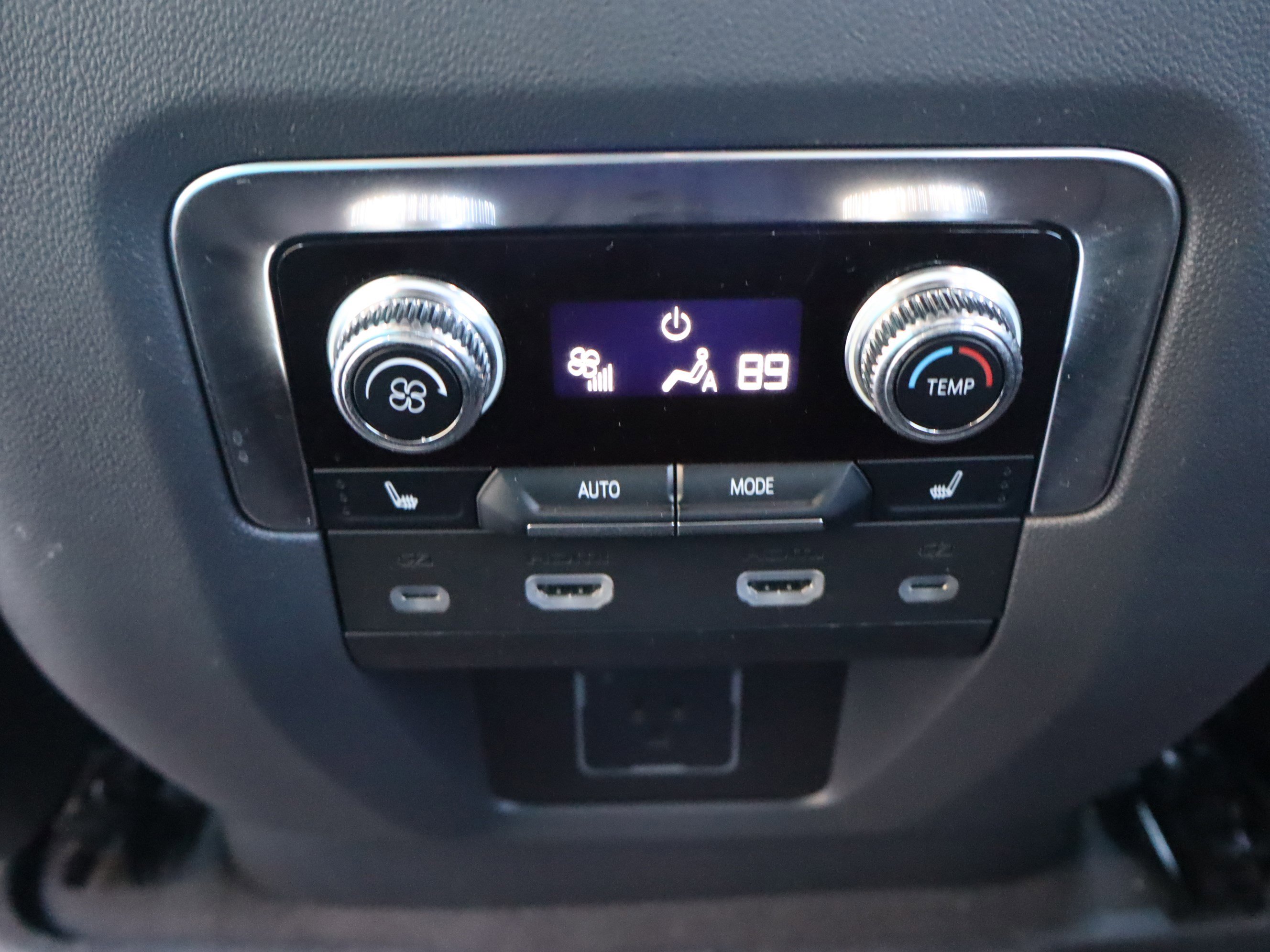 Certified 2024 GMC Yukon XL Denali w/ Advanced Technology Package image 35