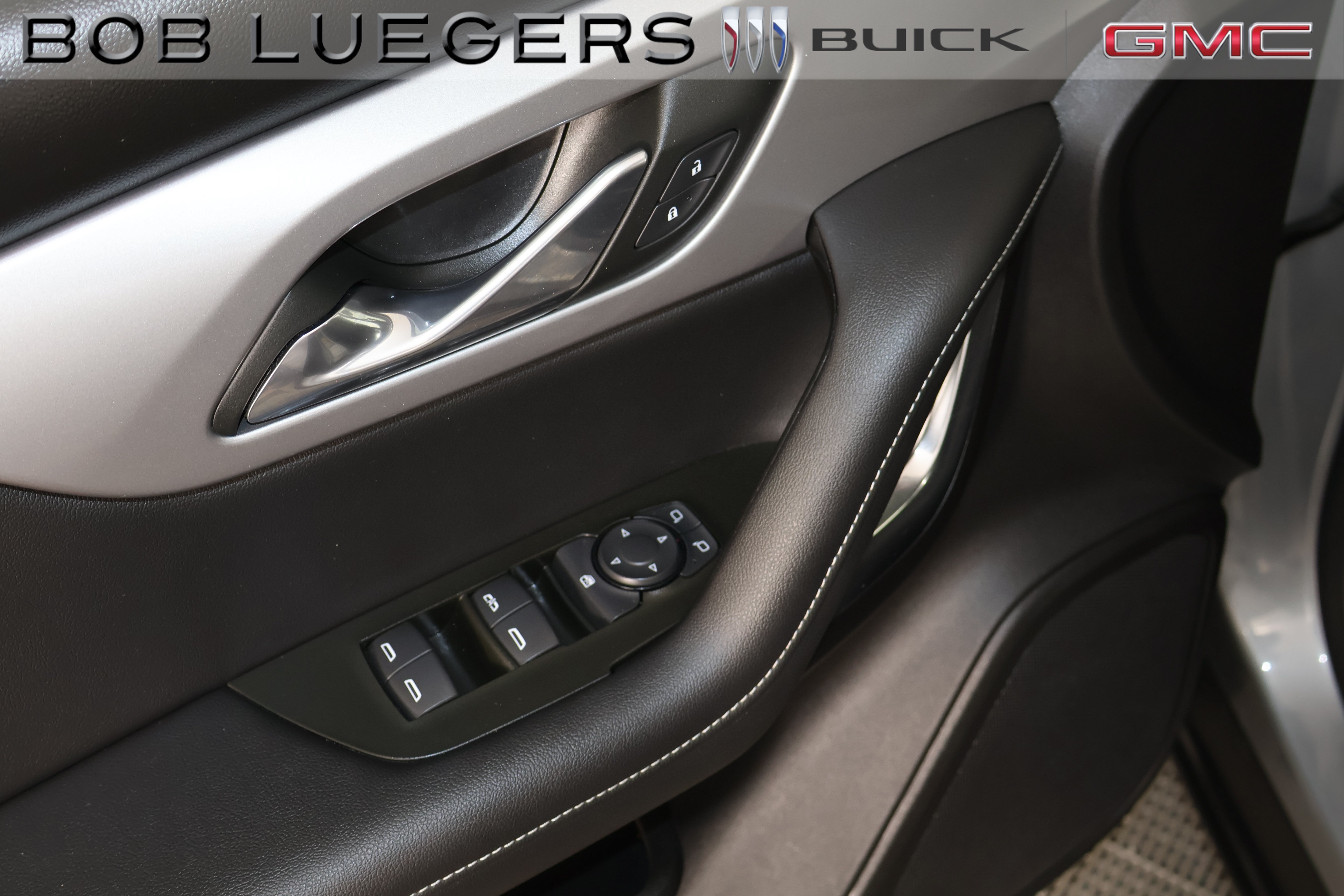 Certified 2025 Chevrolet Blazer LT FWD image 7