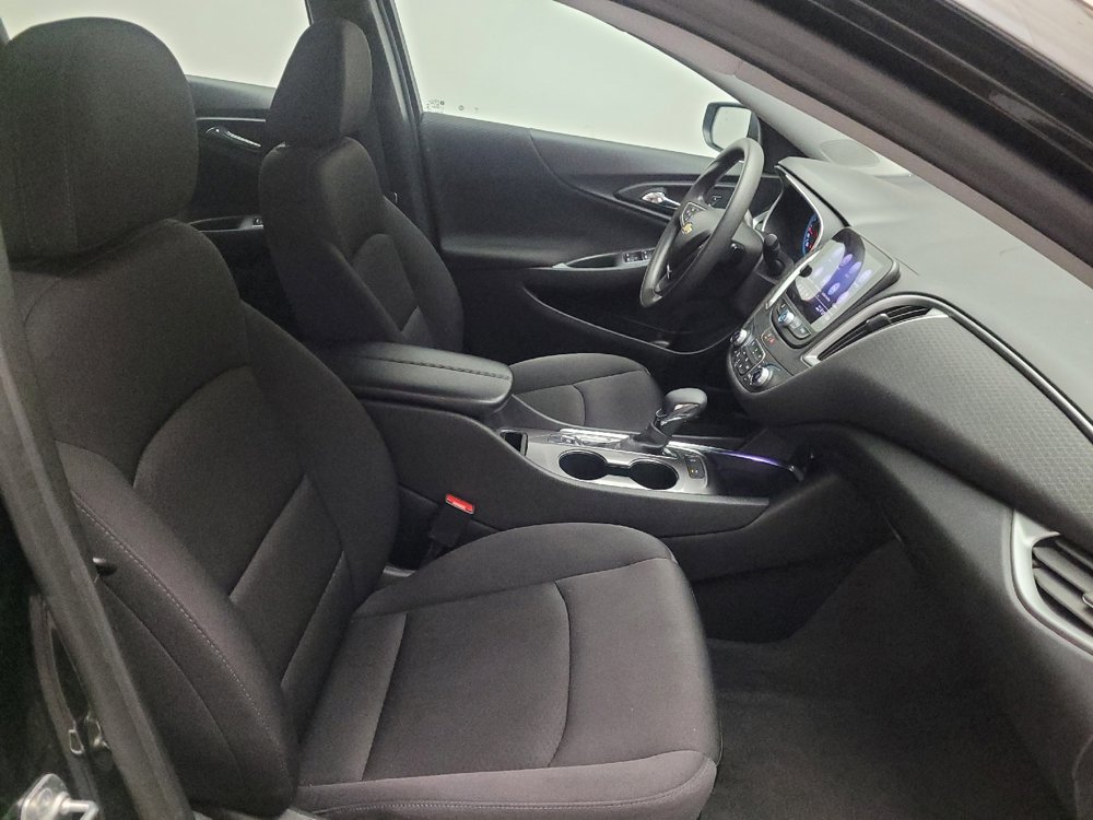 Used 2024 Chevrolet Malibu LT image 21