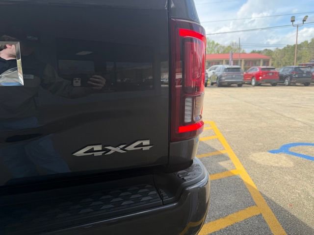 New 2026 RAM 3500 Laramie w/ Sport Appearance Package AWD/4WD image 7