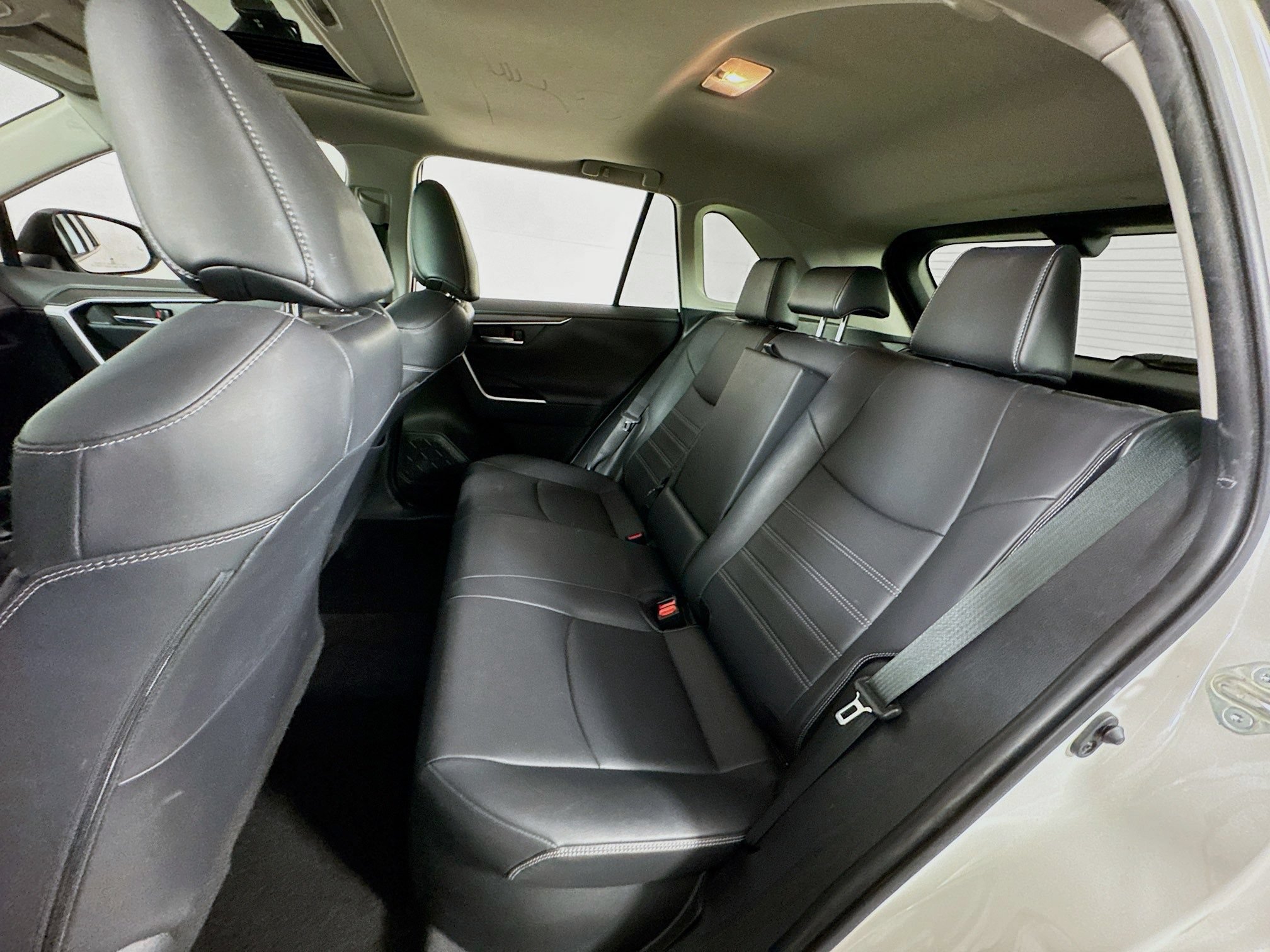 Certified 2020 Toyota RAV4 Limited AWD/4WD image 17