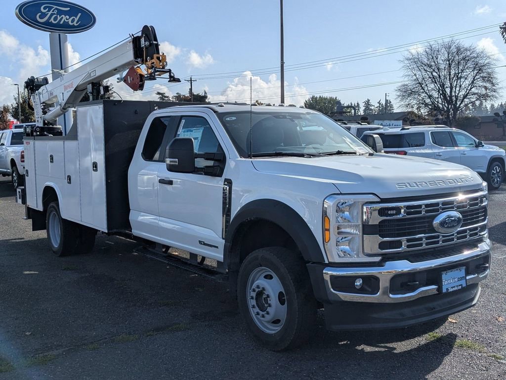 New 2026 Ford F550 4x4 Supercab Super Duty image 8