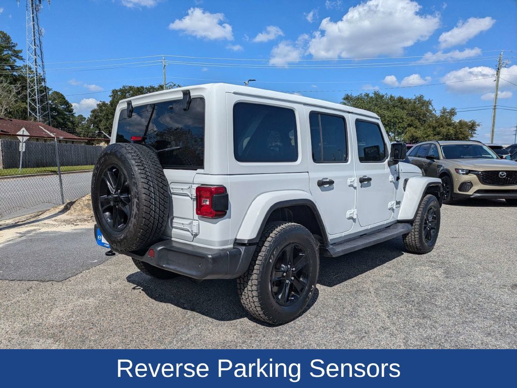 Used 2021 Jeep Wrangler Unlimited Sahara AWD/4WD image 4