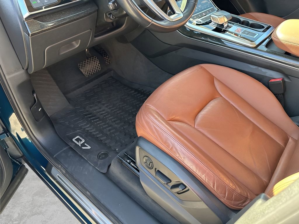 Used 2021 Audi Q7 2.0T Premium Plus w/ Premium Plus Package image 25