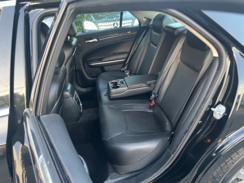 Used 2015 Chrysler 300 Limited w/ 300 Premium Group image 13