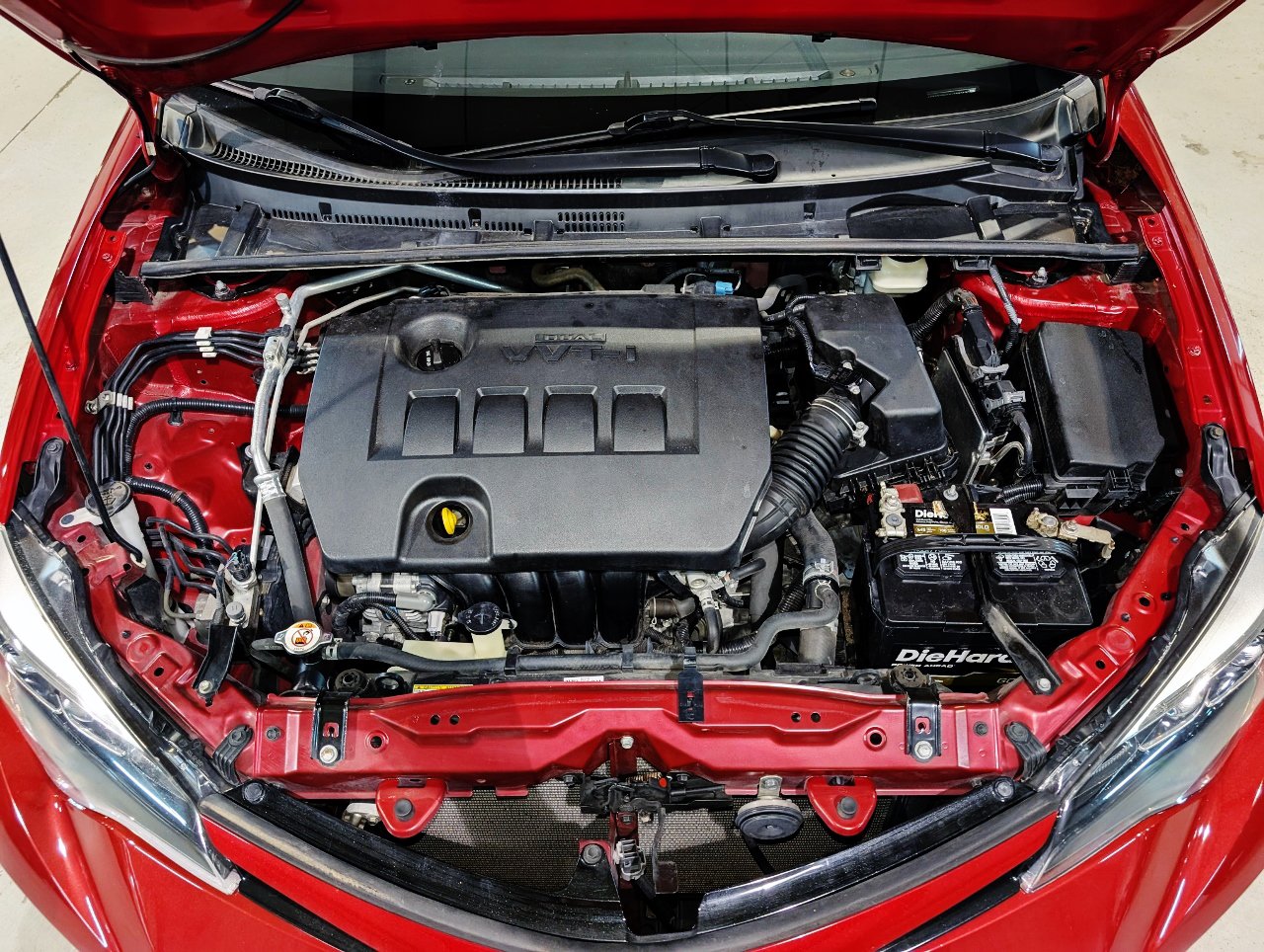 Used 2018 Toyota Corolla SE image 48