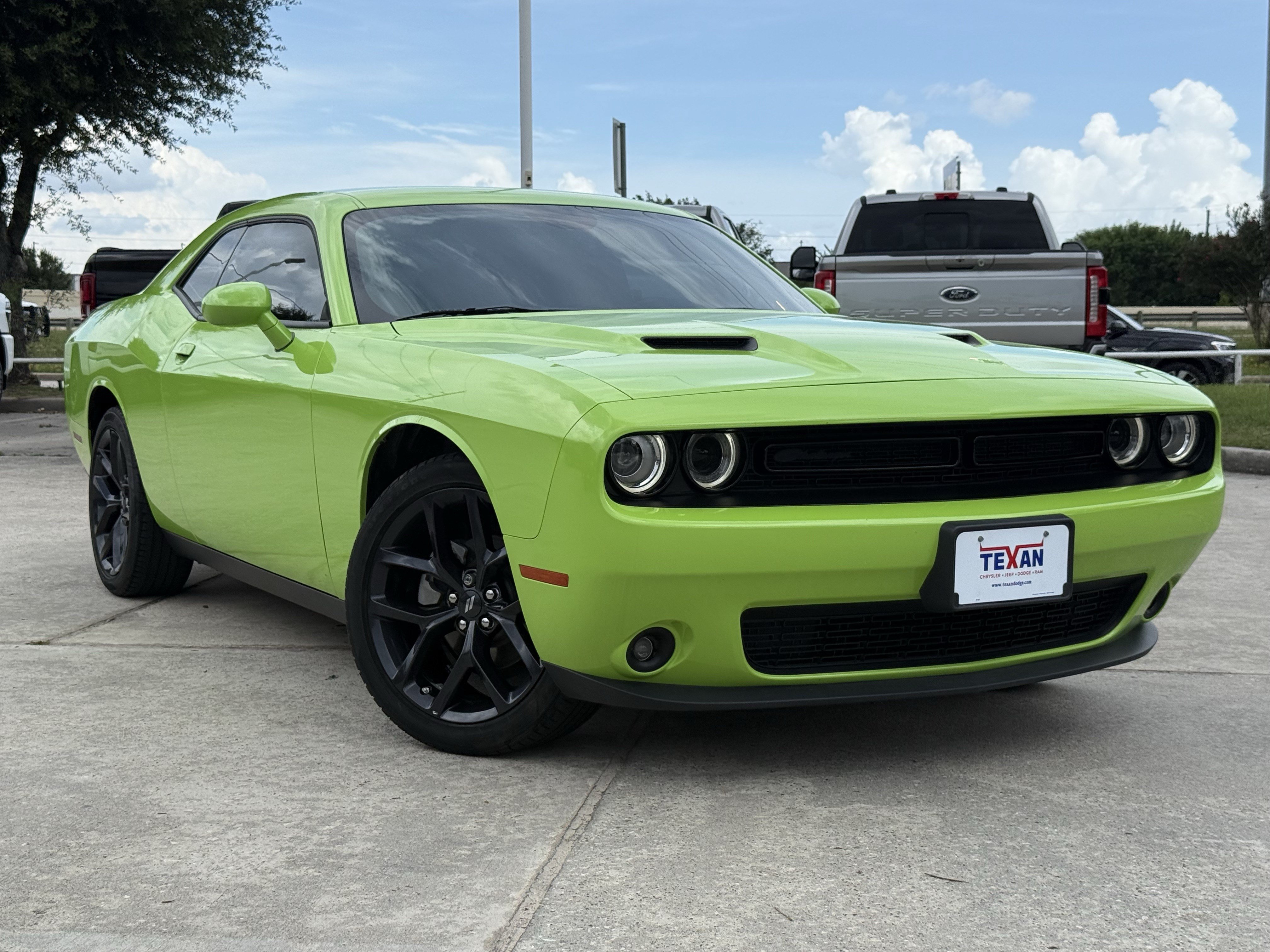 Used 2023 Dodge Challenger SXT w/ Blacktop Package RWD image 2